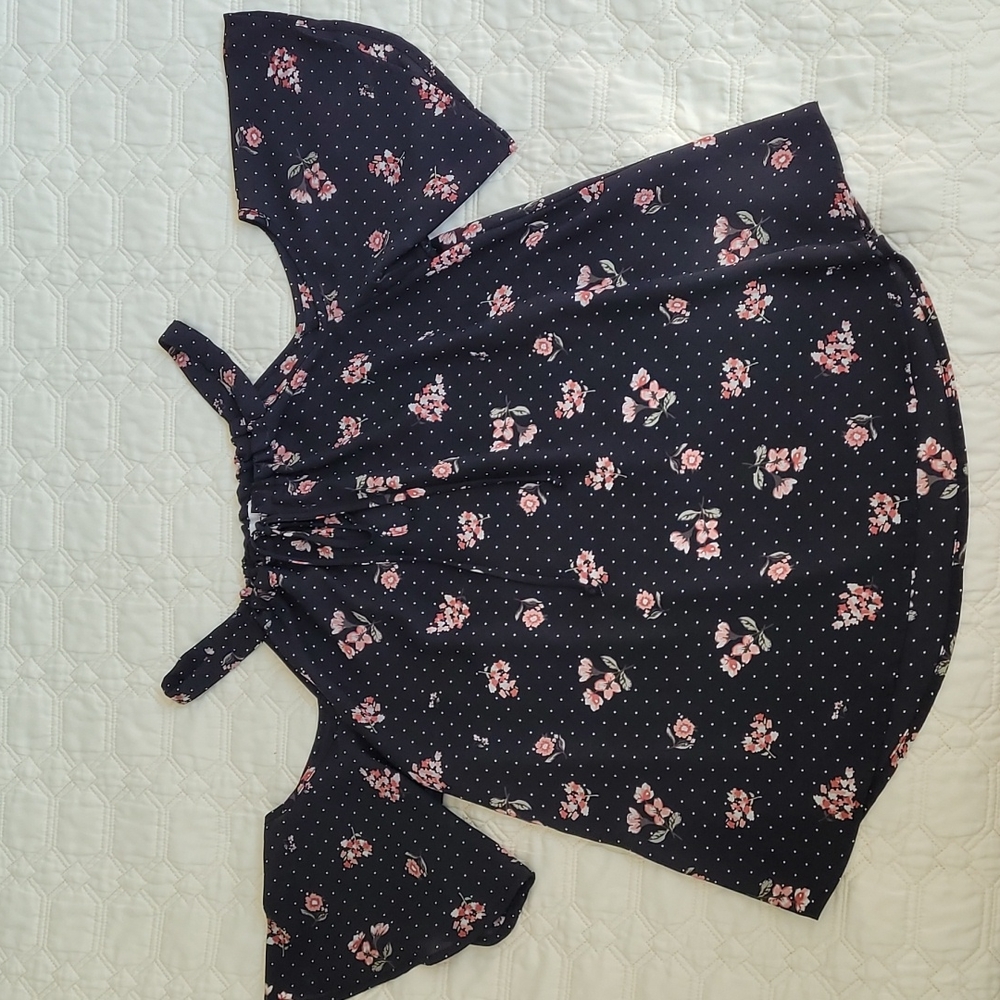 Black Floral Off the Shoulder Top Sz XS